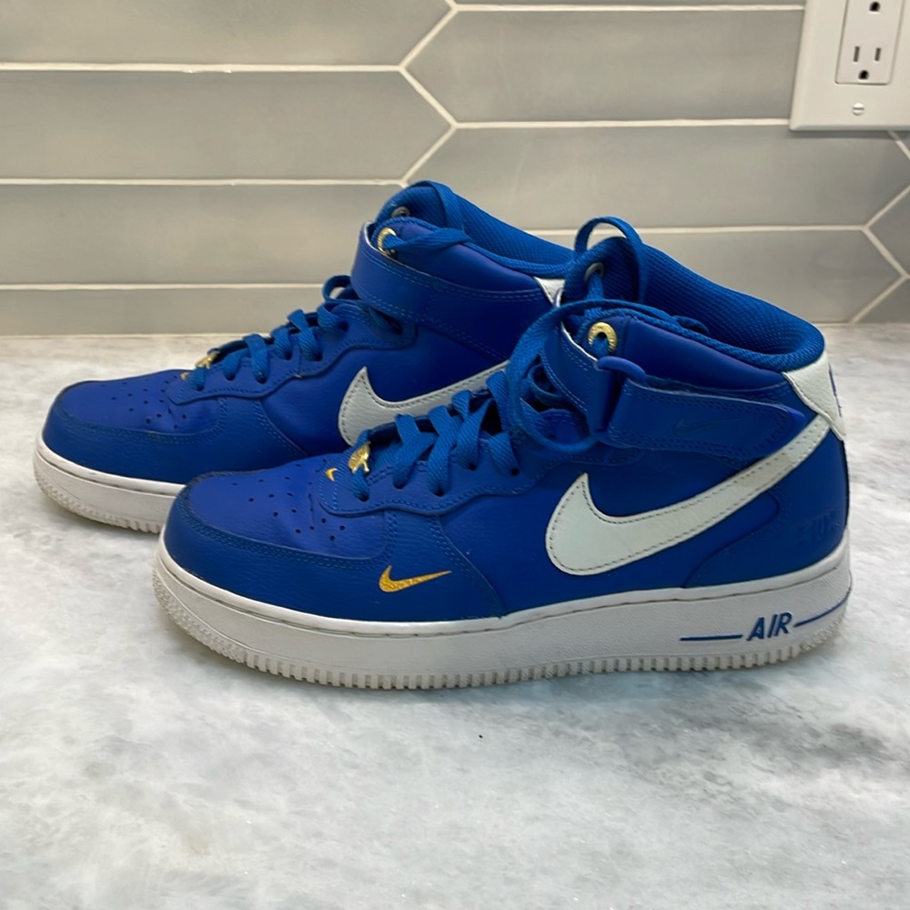Men’s Nike Air Force 1s Size 7